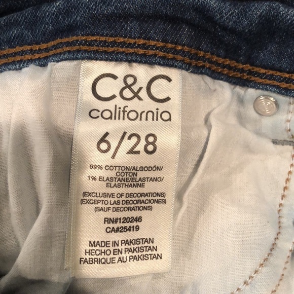 C&C California Bootcut high waisted raw hem jeans Size 6/28 - Picture 5 of 6